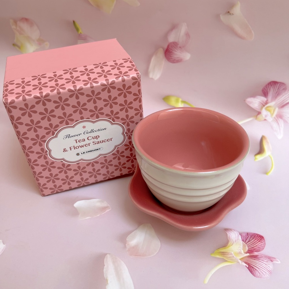 Le Creuset Tea Cup With Flower Saucer